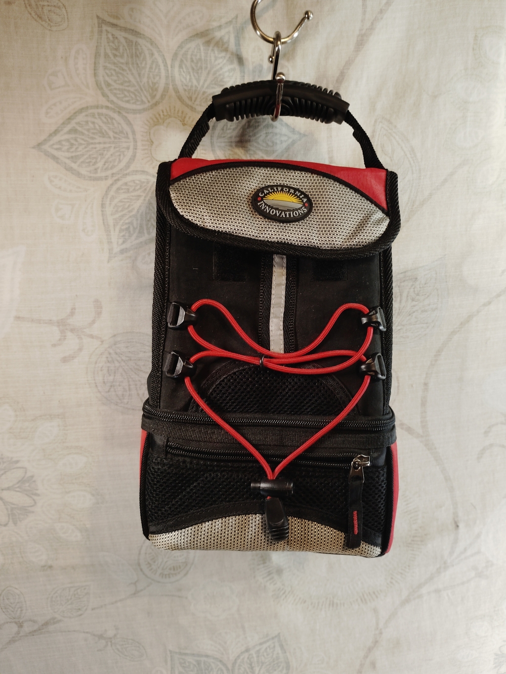 California Innovations  Black & Red Insulated Lunch Tote Bag w/ Shoulder Strap